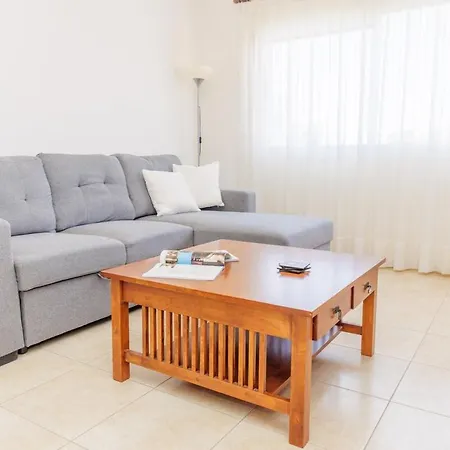 Walnut 1bed With Shared Pool * Paphos