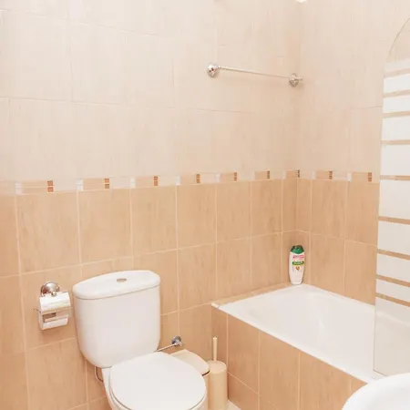 Apartment Walnut 1bed With Shared Pool *